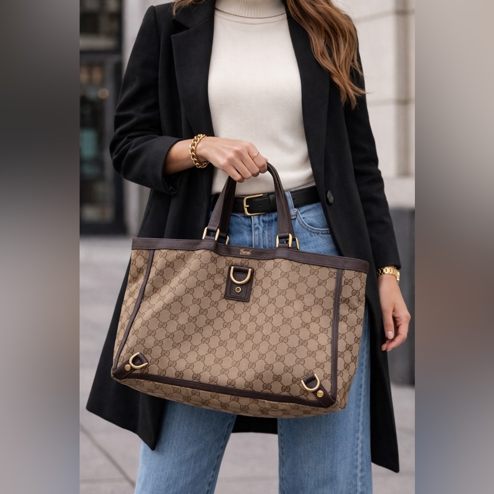 Gucci Abbey GG Canvas Monogram Tote Bag with COA